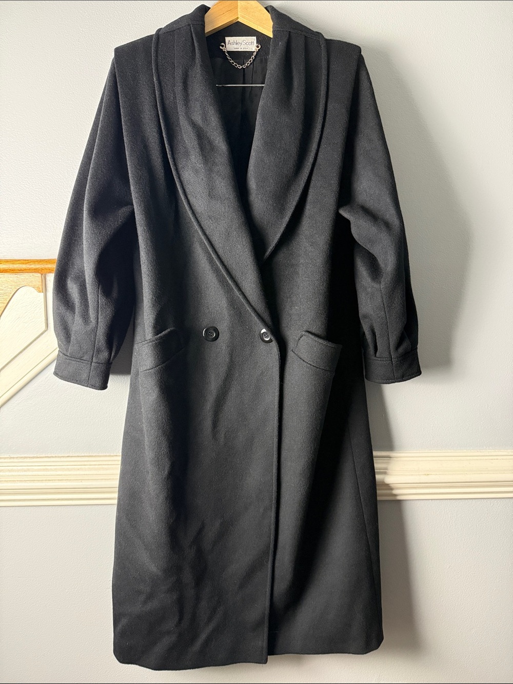 Vintage Ashley Scott Black 100% wool Pea Coat with Shawl Collar